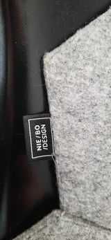 Designerskie nakładki na krzesła kształt plastra miodu Nie/Bo/Design