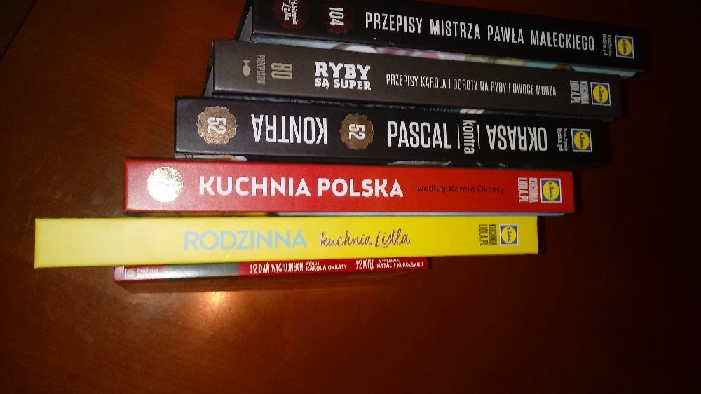 Książki kucharskie 5 sztuk - Kuchnia LIDL + CD kolędy gratis.NOWE