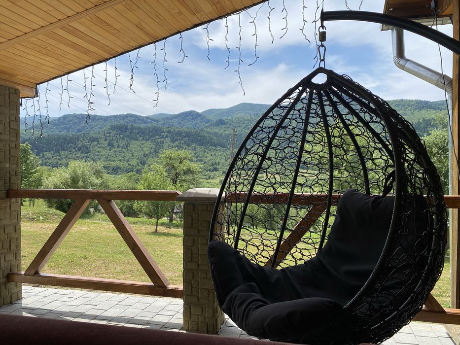 Східниця-Відпочинок в Карпатах. Оренда. Здам.Котедж з басейном.