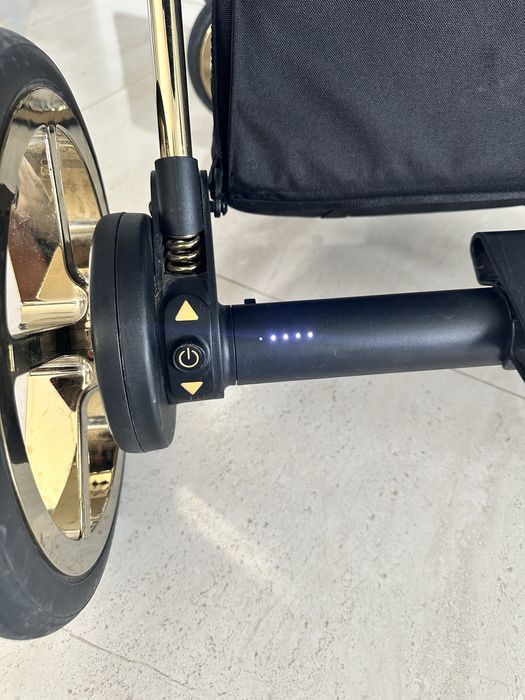 Cybex ePriam Jeremy Scott 4.0