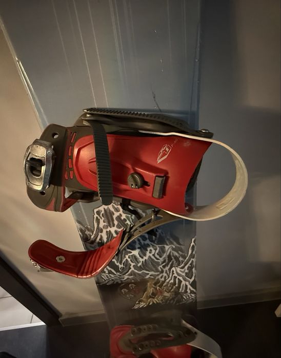 Snowboard Duotone Mtn 49 + wiązania