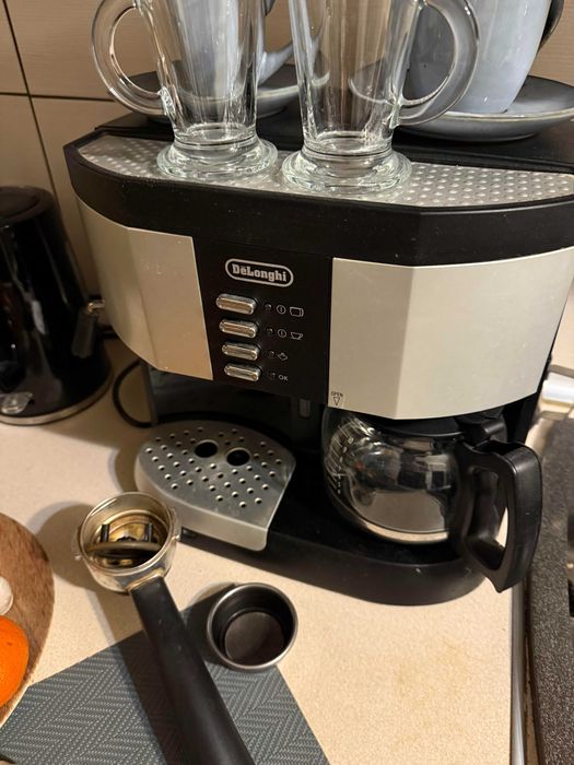 Sprzedam ekspres ciśnieniowy DeLonghi BCO-255