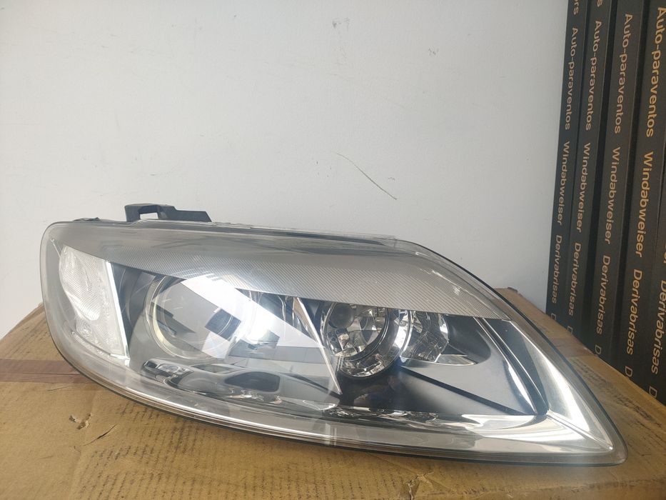 Farol DRT AUDI Q7 (4LB)