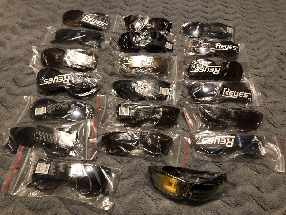 Zestaw okularów firmy „Reyes” - 20 szt