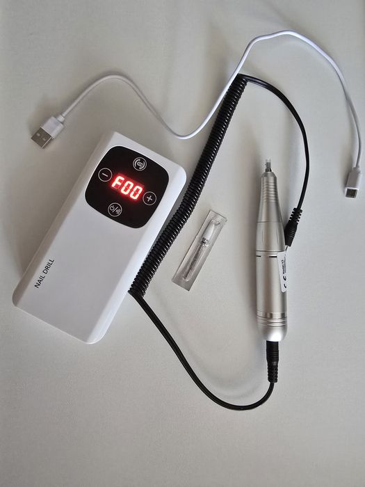 Фрезер для манікюру з акумулятором та лампою