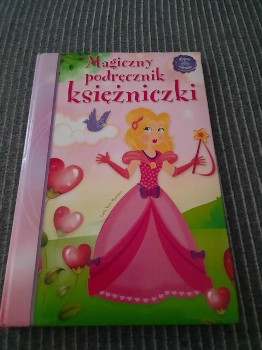 Magiczny podręcznik ksìężniczki książka dla dziewczynki
