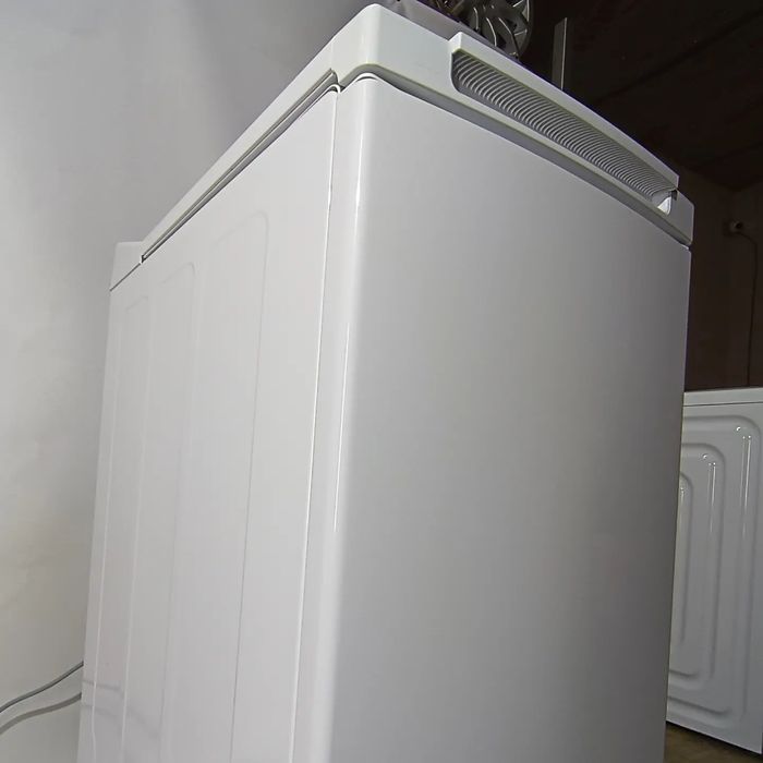 Пральна машина з вертикальною загрузкою Bauknecht WMT EcoStar 732 Di