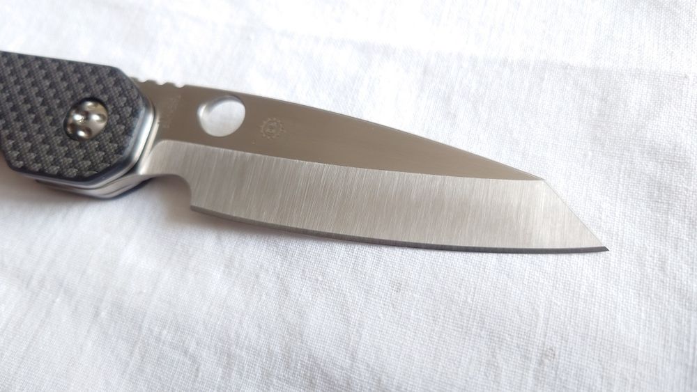 Spyderco Smock S30V Carbonfibre +G10