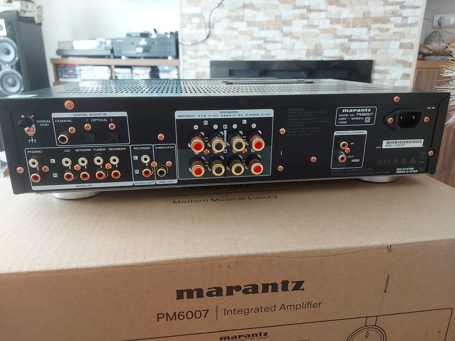 Продам Marantz pm  6007 black майже новий стерео підсилювач усилитель потужності
