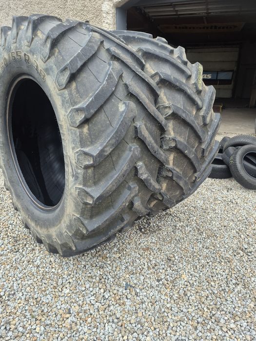Opony 650 /65R38 Treleborg