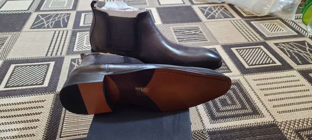 Продам чоловічі челсі Carrucci Flamingo