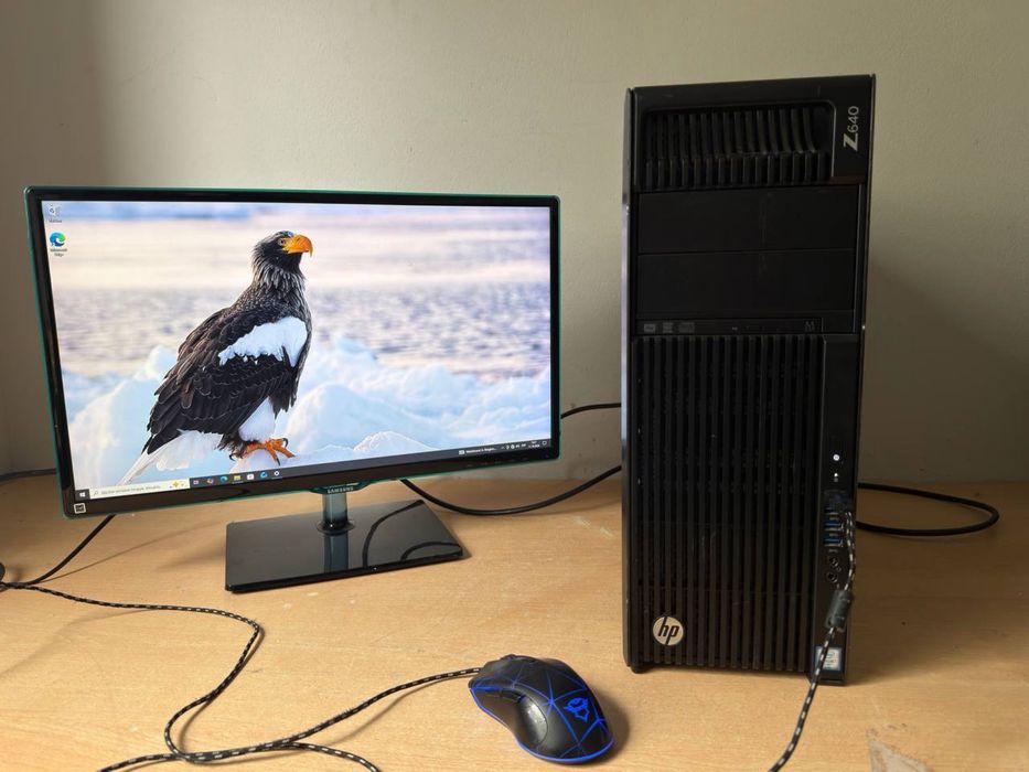 Компʼютер/ Робоча станція HP Z640 / Xeon E5-2640 v3 / 8 ГБ / 500 ГБ / NVIDIA Quadro 2000
