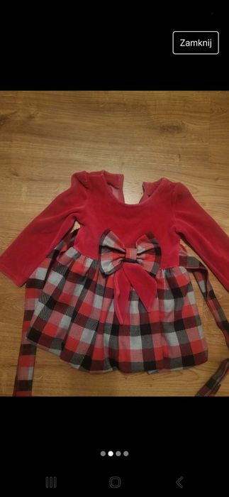 Piękna sukienka dla dziewczynki