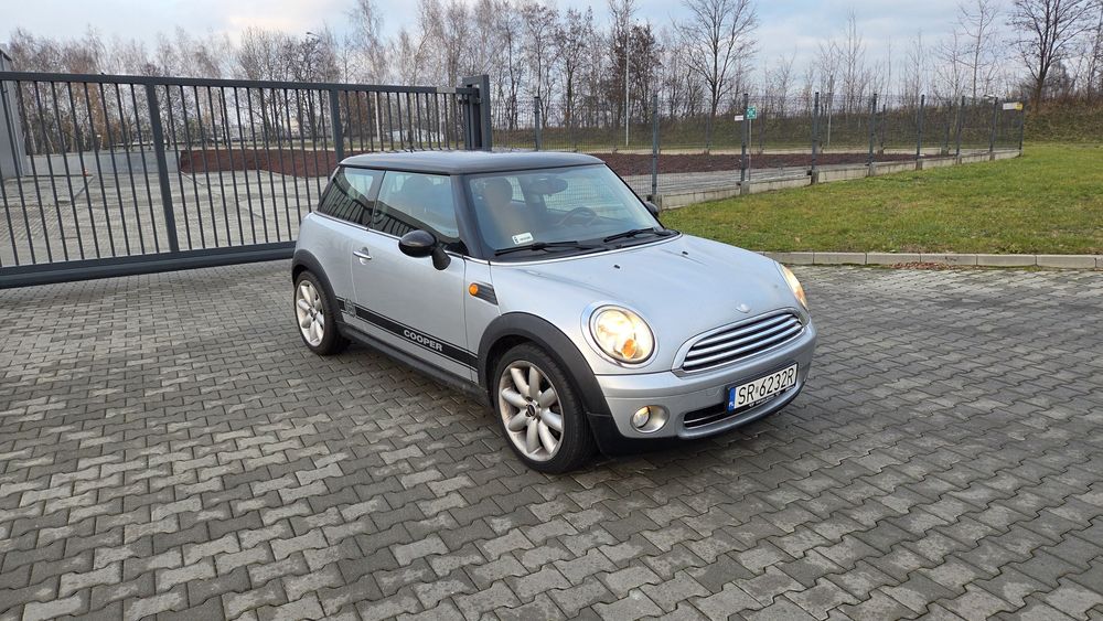 Mini Cooper 1,6 2007r