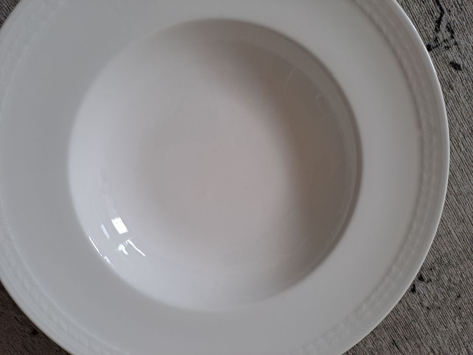 Duże Talerze głęboke  Villeroy & Boch  AMANTI średnica 30cm / 9cm.
