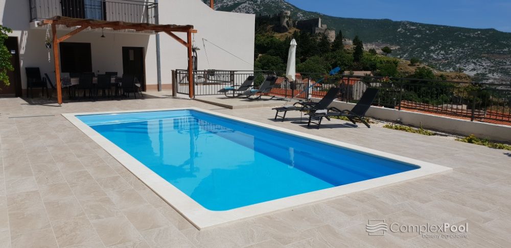 Basen ogrodowy gotowy poliestrowy wkopywany 7,5 x 3,7 x 1,55