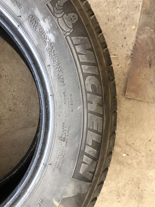 215/65 R16 2 шини MICHELIN