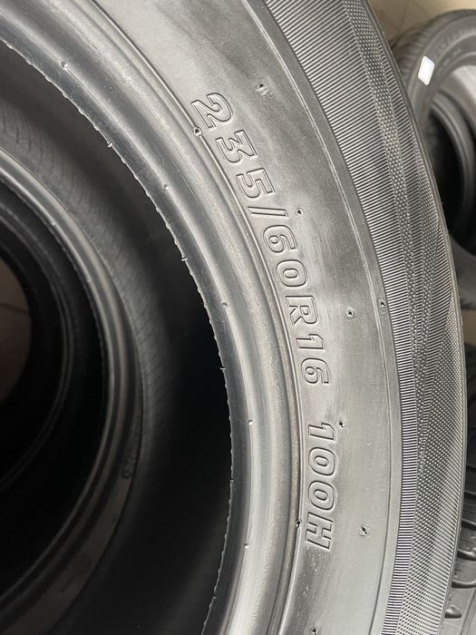 Резина  Kumho нова з Європи 235/60 р 16