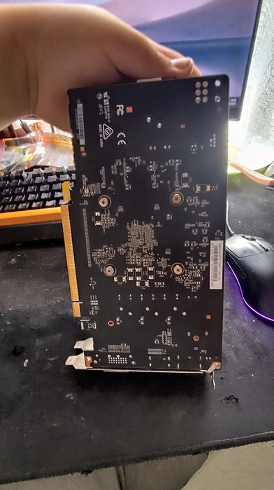 Karta graficzna  GTX 1050 ti