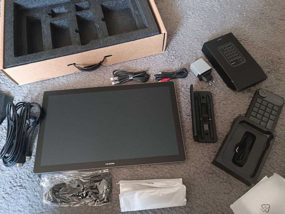 Huion Kamvas Pro 19 (4K Ultra HD)