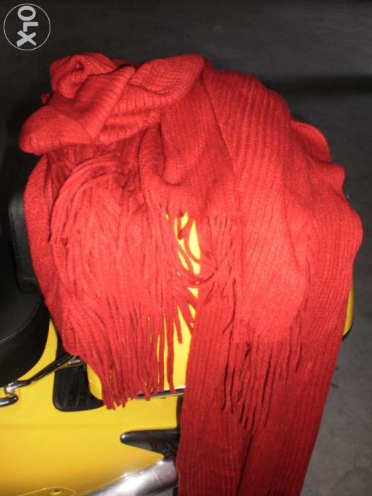 Cachecóis e conjuntos (10 peças)