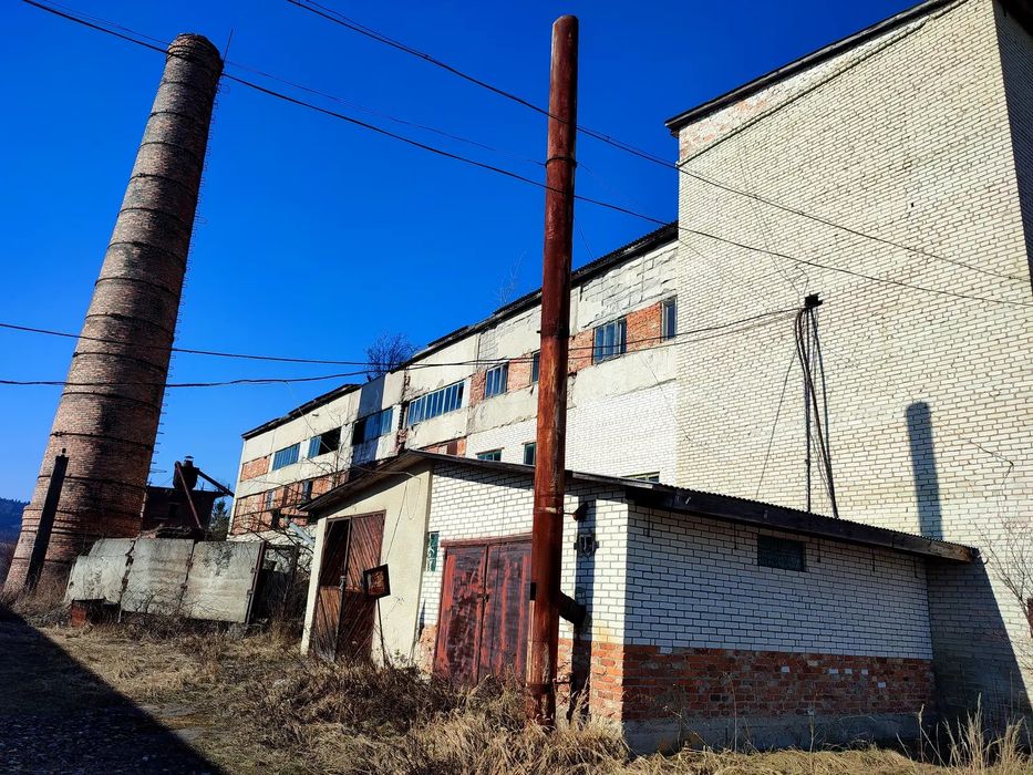 Продаж будівлі комерційного призначення в м. Старий Самбір Львівської області.