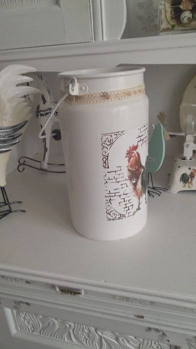Rustykalna bańka do mleka