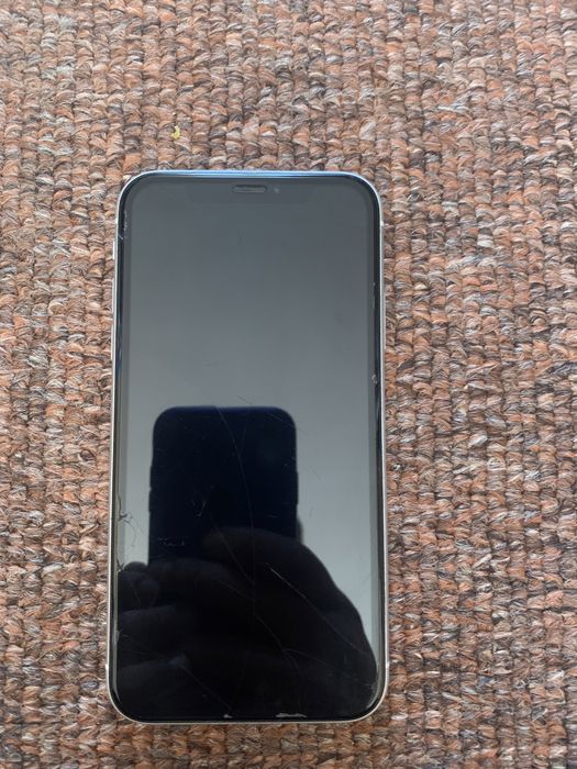 IPhone XR 128gb 82АКБ