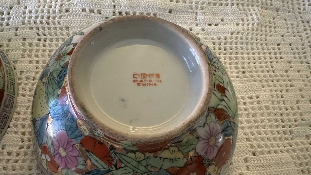 Conjunto de 2 Tigelas em Porcelana Chinesa
