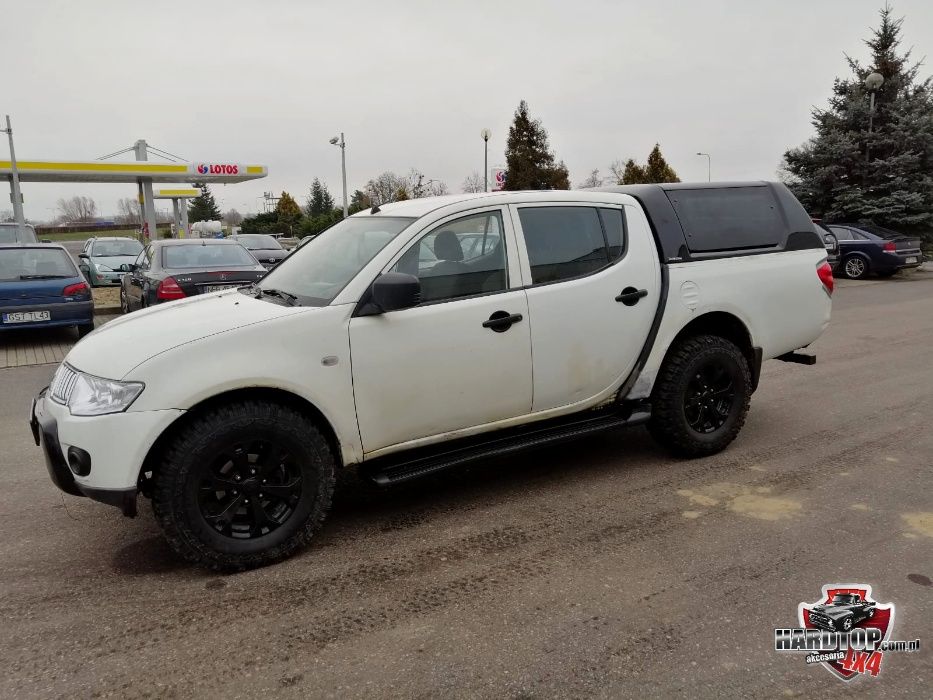 Zabudowa Mitsubishi L200 Road Ranger RH3 Hardtop canopy