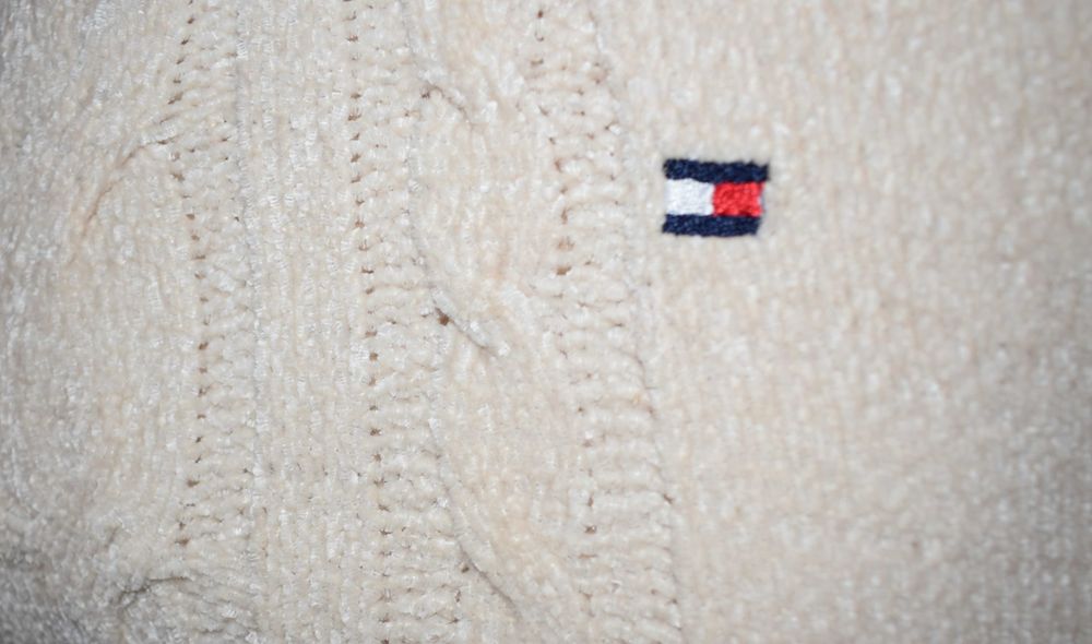 Jasno beżowy golf Tommy