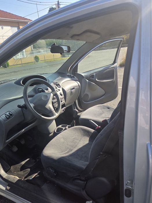 Toyota yaris D4-D