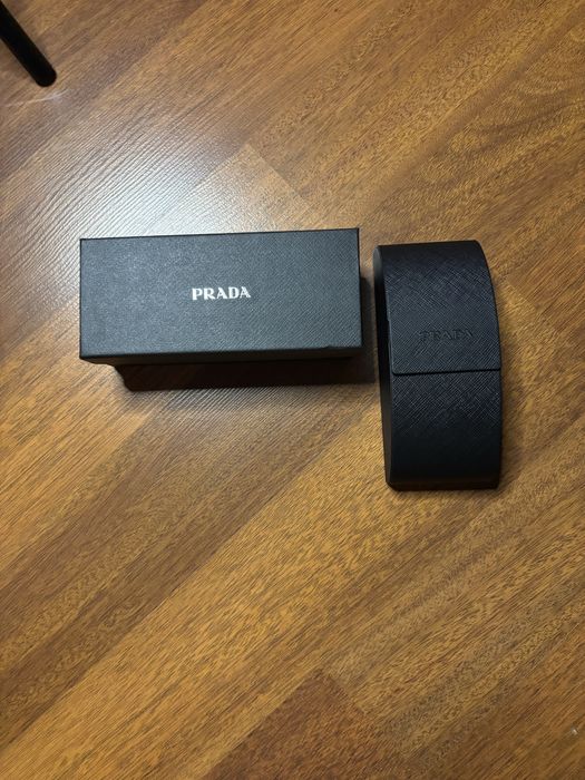 Очки Prada,новые. ПОЛНАЯ КОМПЛЕКТАЦИ !