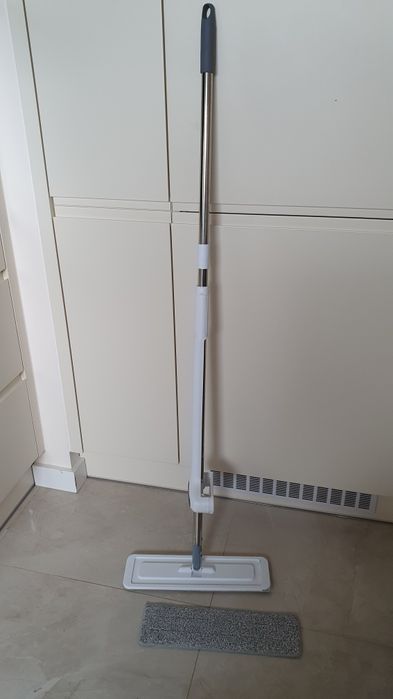 Nowy mop podłogowy z wyciskaczem płaski 360