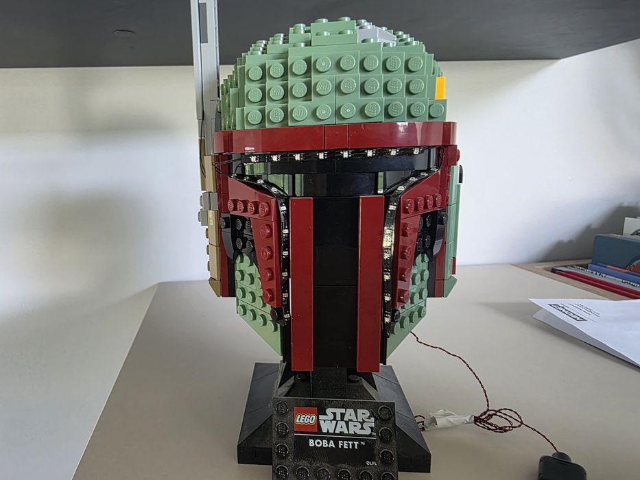 Lego Star Wars 75277 Hełm Boby Fetta podświetlenie LED głowa gwiezdne wojny boba fett z led