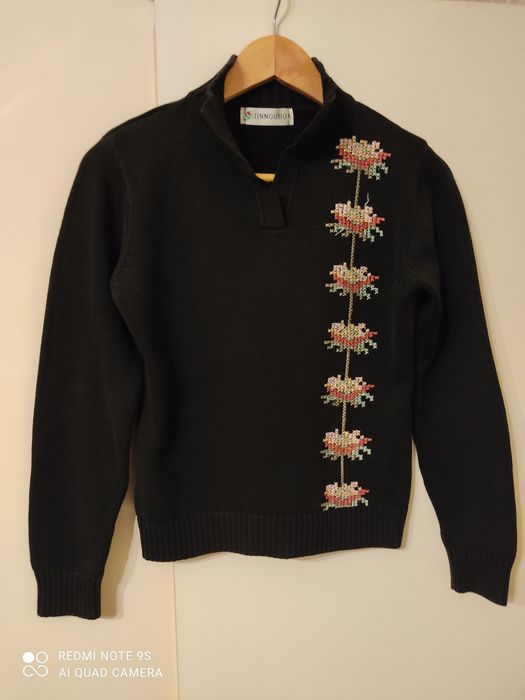 Свитер женский 44-46 размер.