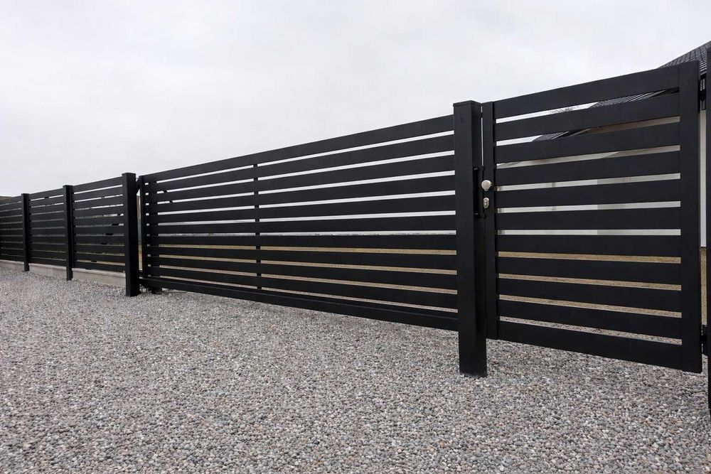 Brama przesuwna i furtka z aluminium
