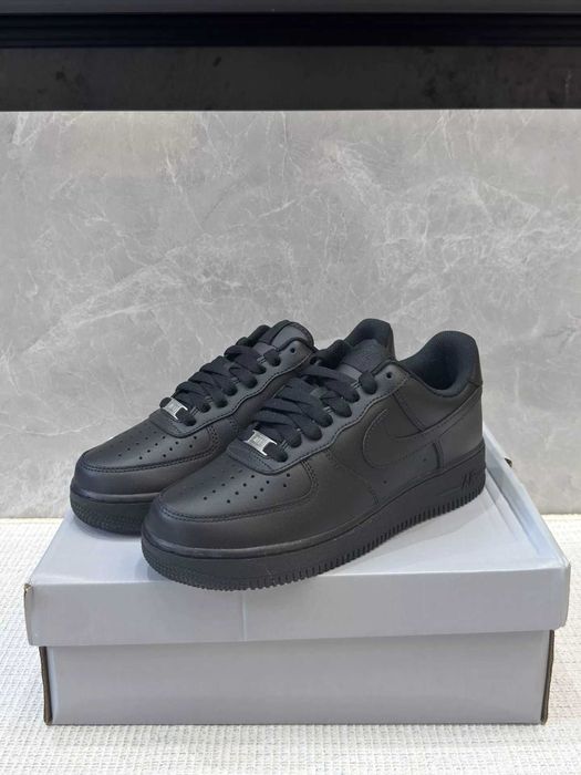 Nike Air Force 1 R.44,5