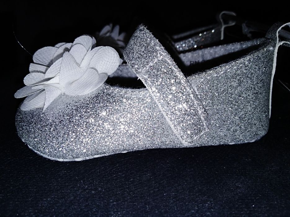 Balerinki niechodki srebrne z kwiatkiem nowe hit