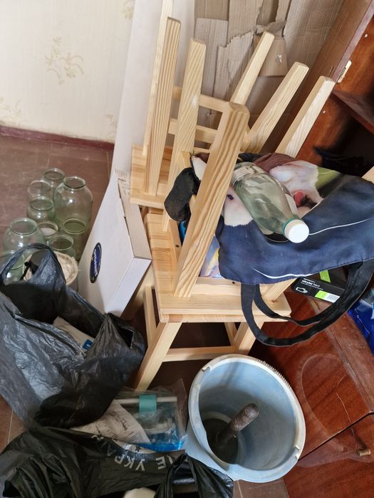 Табуретки дерево сосна под лаком новое  700 грн 1шт