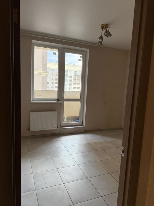 Продам 2-к квартиру з ремонтом в ЖК Одеські традиції (3-294-945)