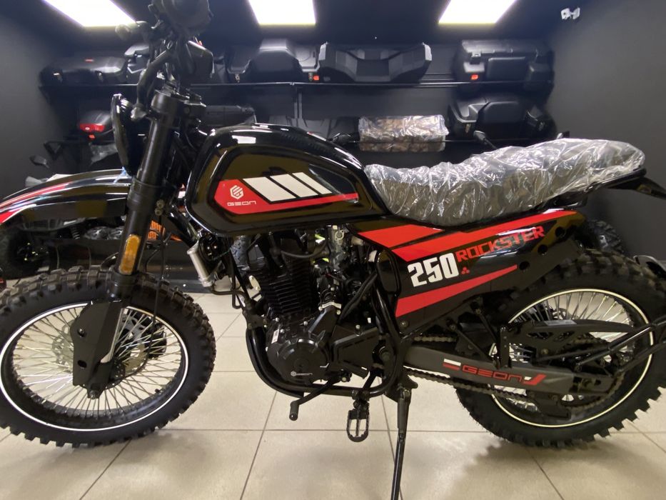 Мотоцикл GEON ROCKSTER 250 (SOHC 17/17 Off-Road)