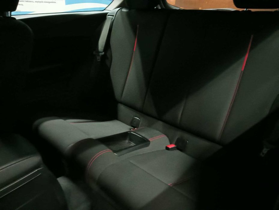 BMW F20 / F21 2012r 139tys. km 116i 136KM SERIA 1 BENZYNA MANUAL