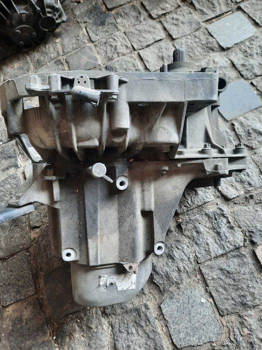 Коробка передач 1.5 1.6 1.9 1.8 2.0 Renault Kangoo Scenic Megane Logan