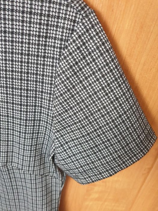 Wizytowa sukienka szkolna