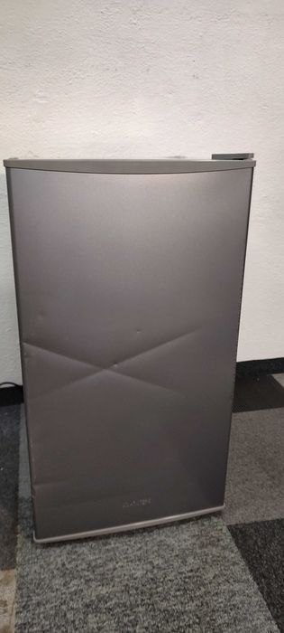 Lodówka srebrna 93L. Klarstein S-260