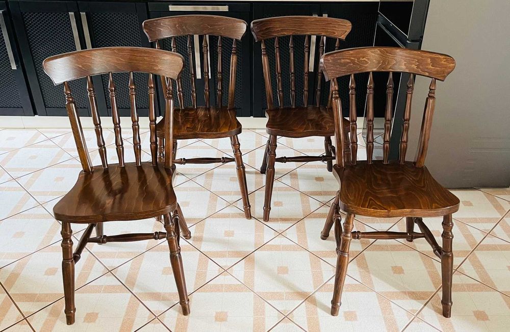 Cztery drewniane brązowe krzesła LITE DREWNO + duży stół GRATIS