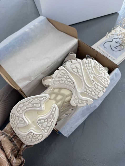 Кроссовки Женские Adidas Vento XLG Runner Deluxe Beige White / Кросівки Жіночі Венто