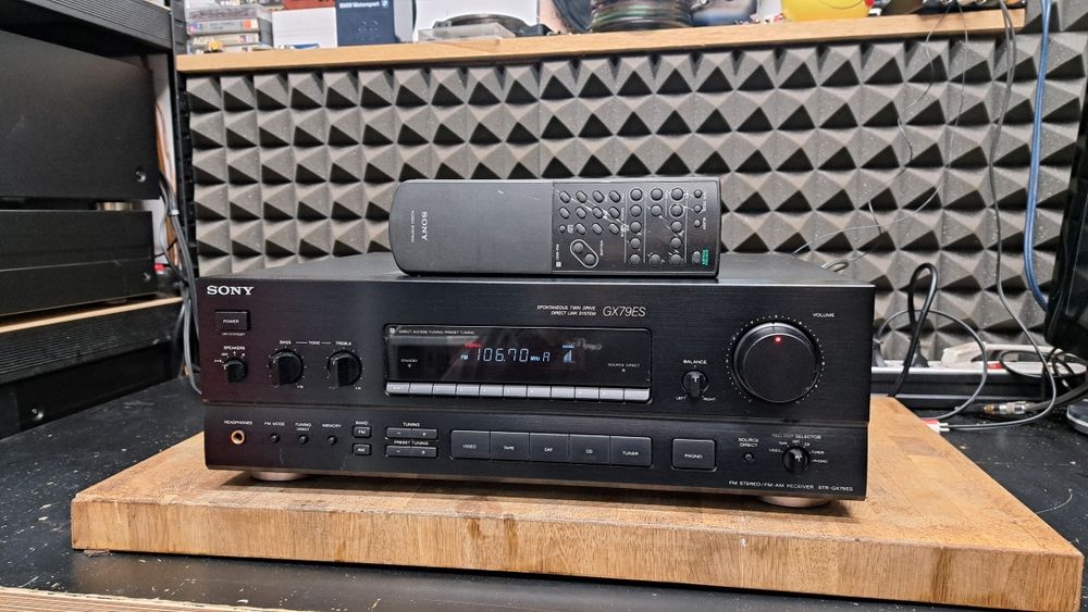 Amplituner Sony STR-GX79ES z pilotem