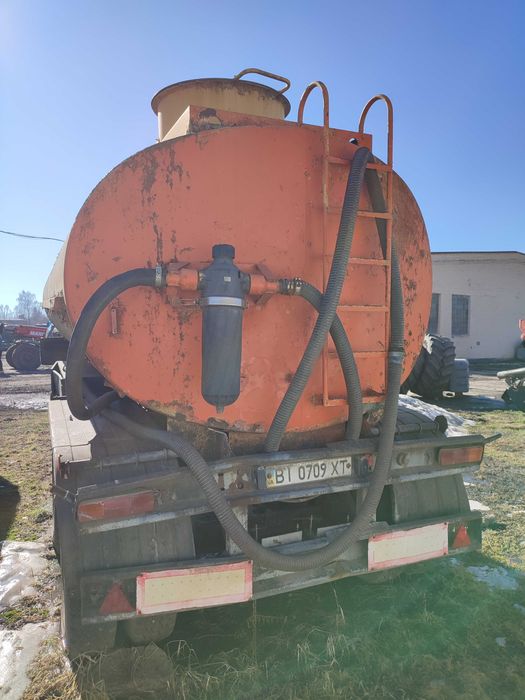 Напівпричеп цистерна НЕФАЗ 96742 (для води) 2 шт